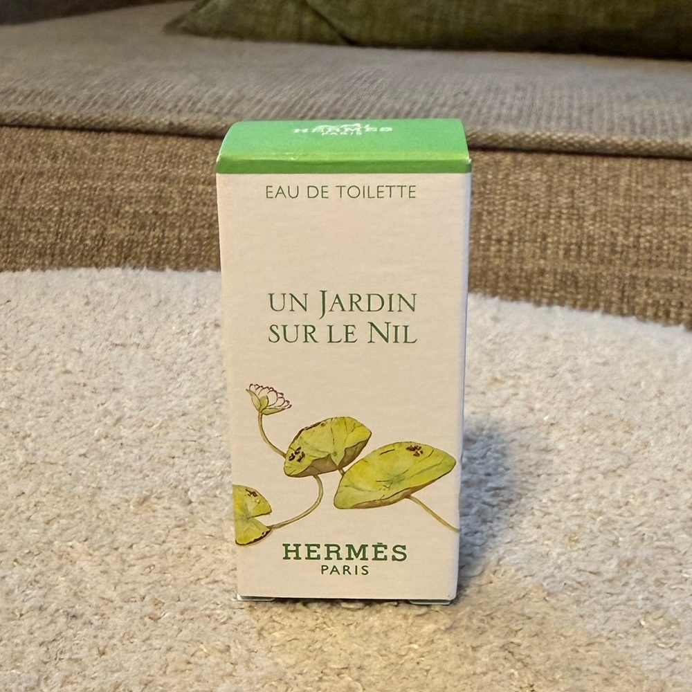 Hermes Un Jardin Sur Le Nil Perfume-7.5ml 🆕 - Picture 2 of 3